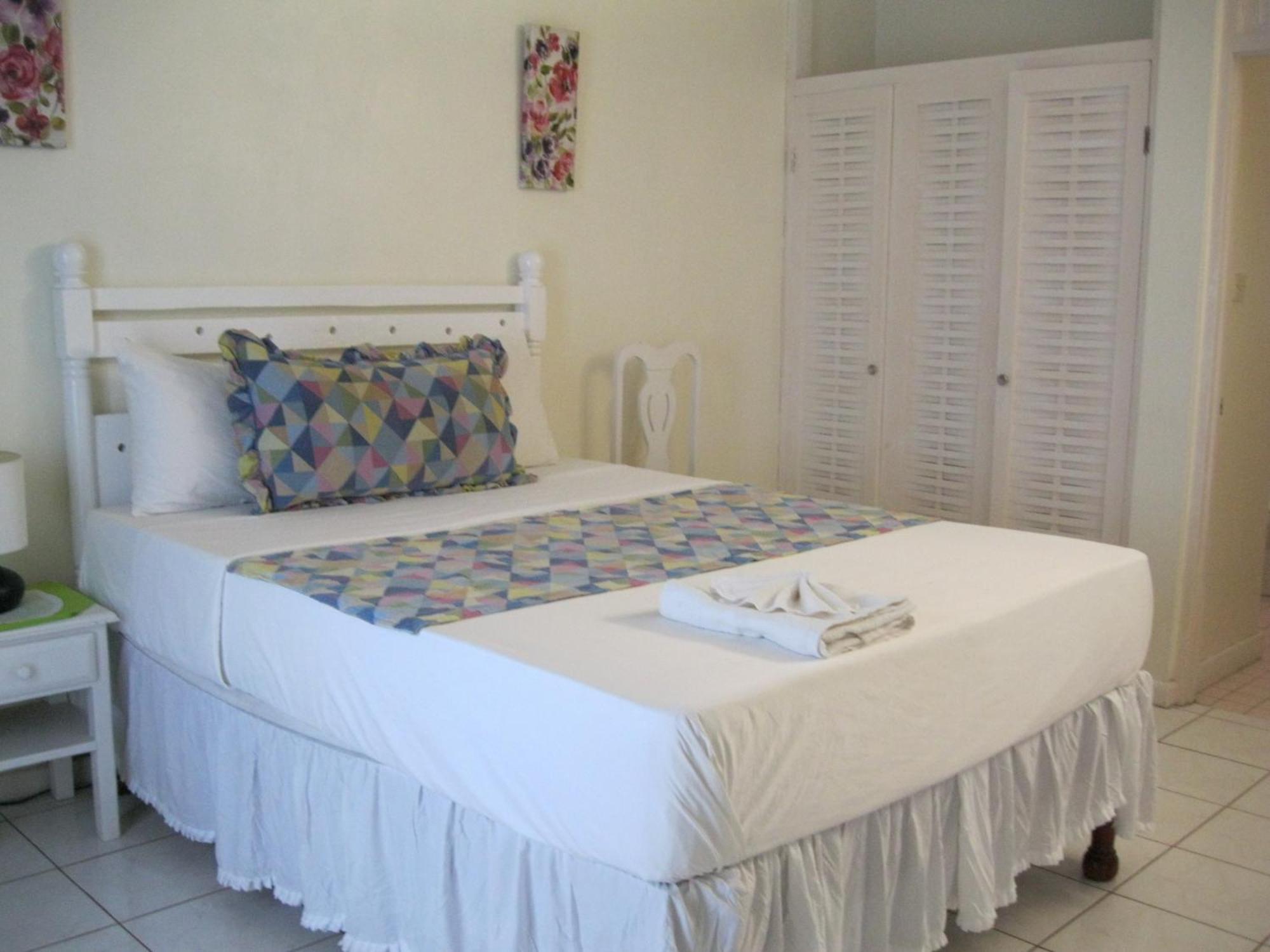 Fisherman'S Inn Hotel Florence Hall Екстериор снимка