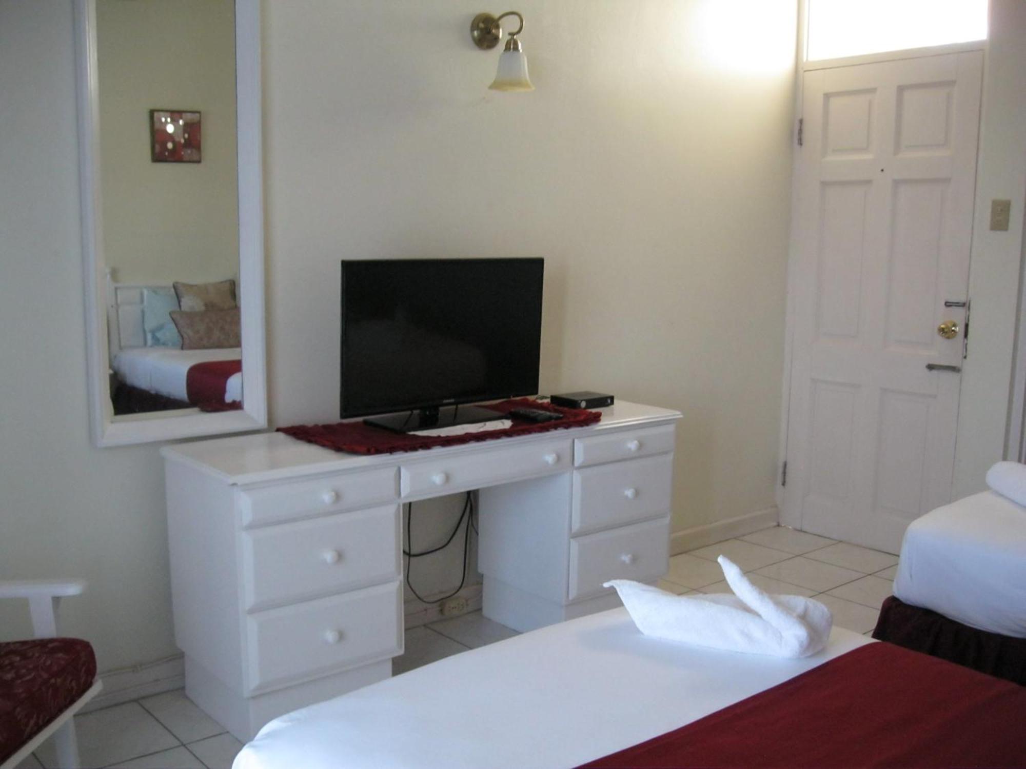 Fisherman'S Inn Hotel Florence Hall Екстериор снимка